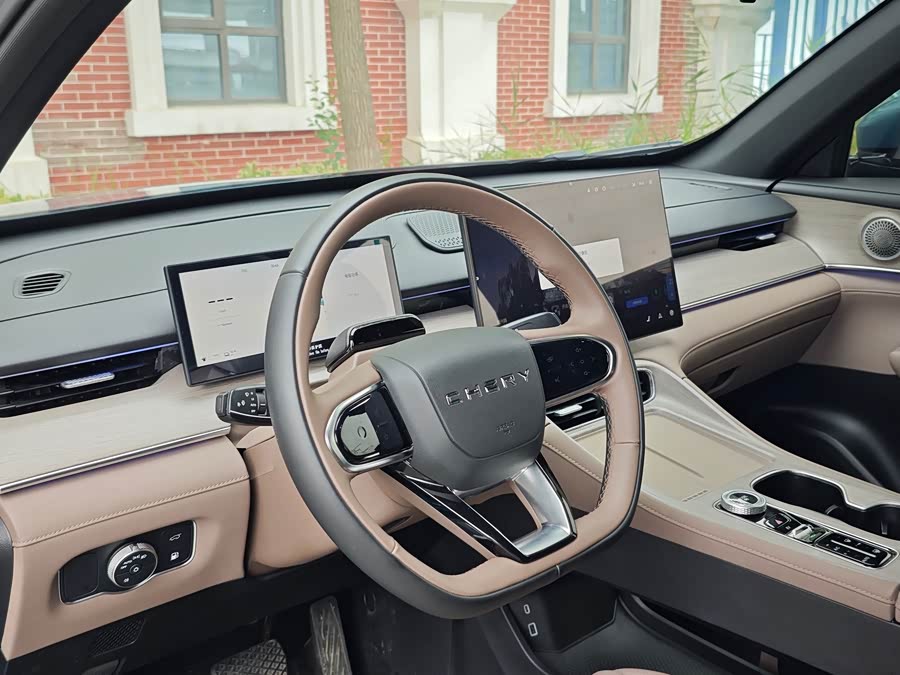 Chery Tiggo8 PLUS C-DM 2024 #10 Chery Tiggo8 PLUS C-DM 2024 car image #10