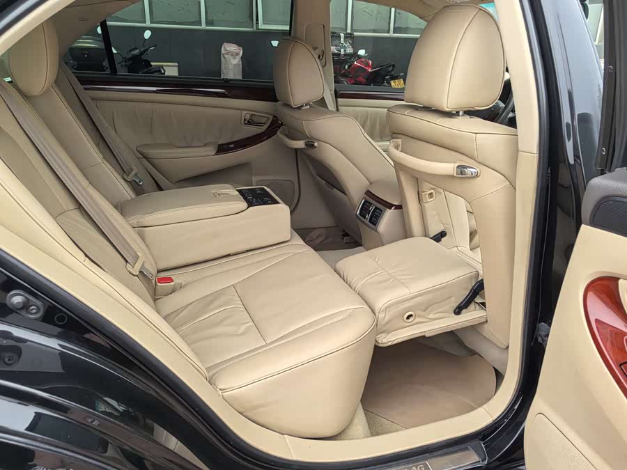 HongQi ShengShi 2009 car image #10