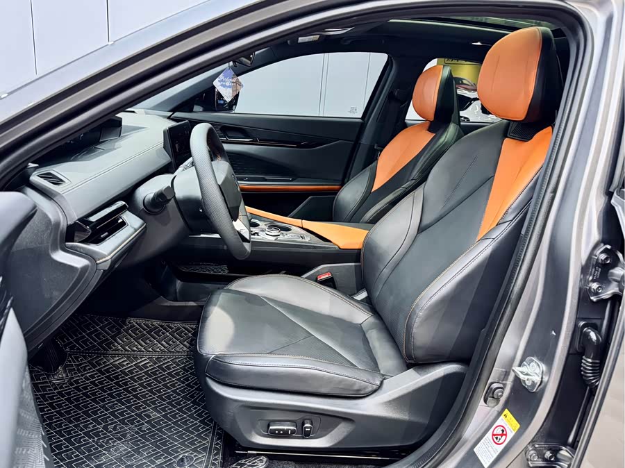 Changan UNI-V iDD 2022 #10 Changan UNI-V iDD 2022 car image #10