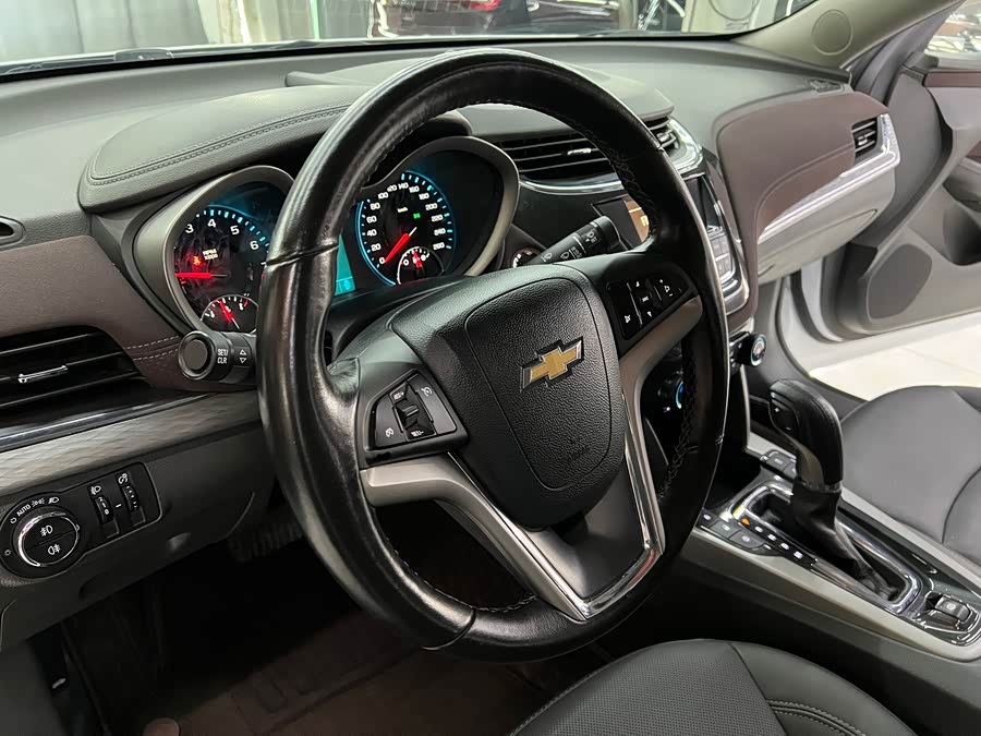 Chevrolet Malibu 2018 #10 Chevrolet Malibu 2018 car image #10