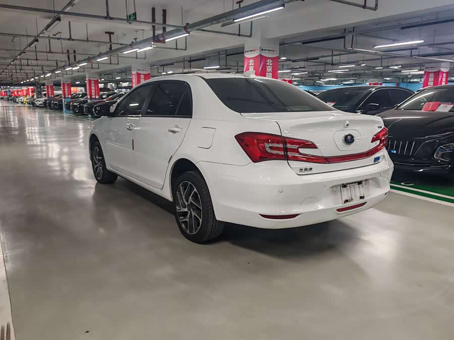 BYD Qin New Energy 2018 car image #10