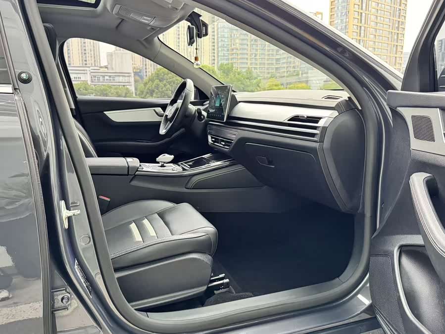 BYD Qin Pro New Energy 2020 #10 BYD Qin Pro New Energy 2020 car image #10