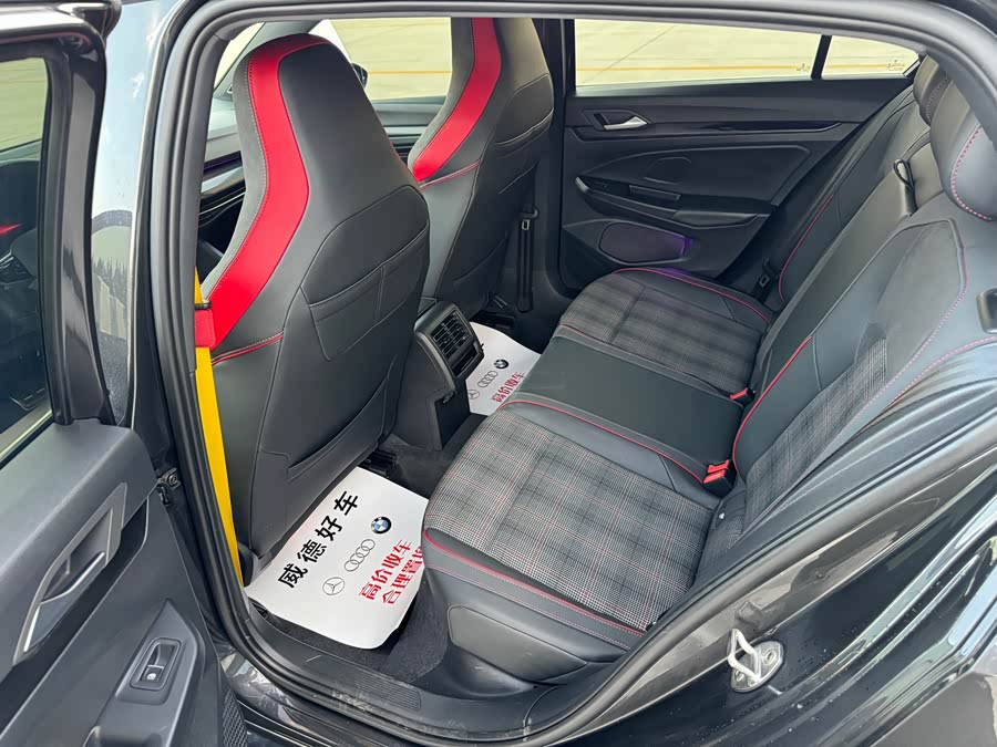 Volkswagen GolfGTI 2021 car image #10