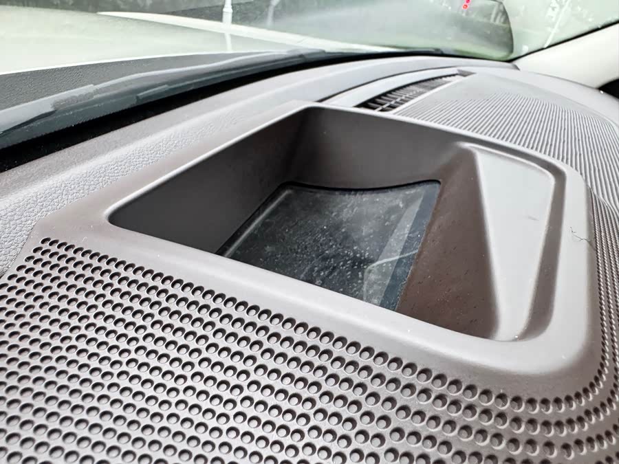 Tank 500 New Energy 2024 #10 Tank 500 New Energy 2024 car image #10