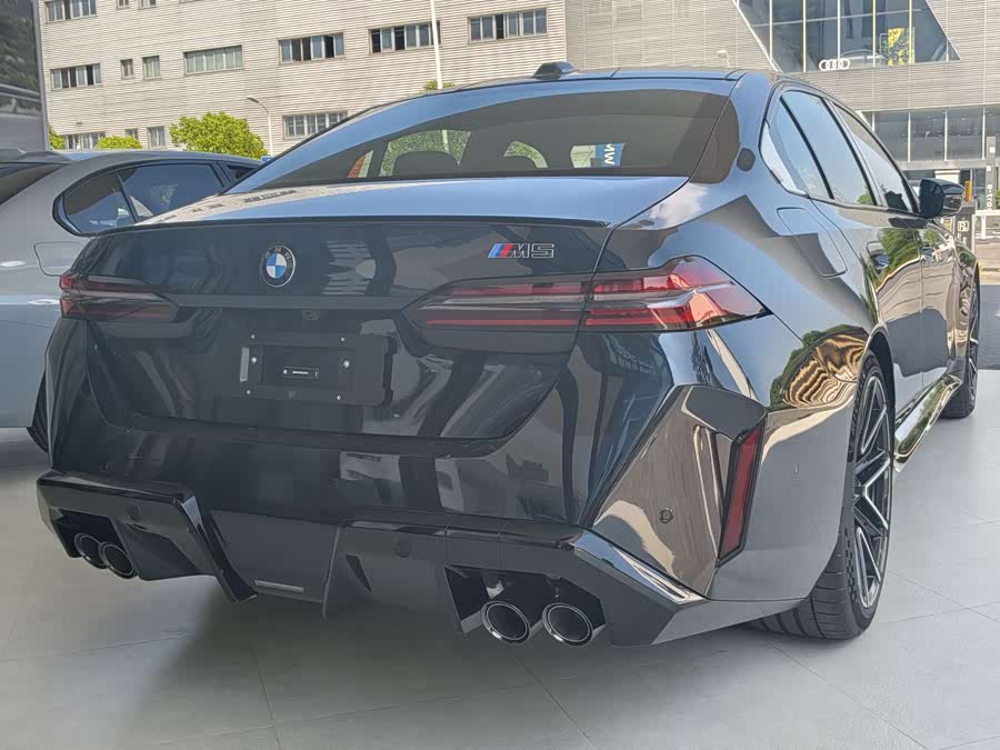 BMW M5 New Energy #10 BMW M5 New Energy immagine di auto #10