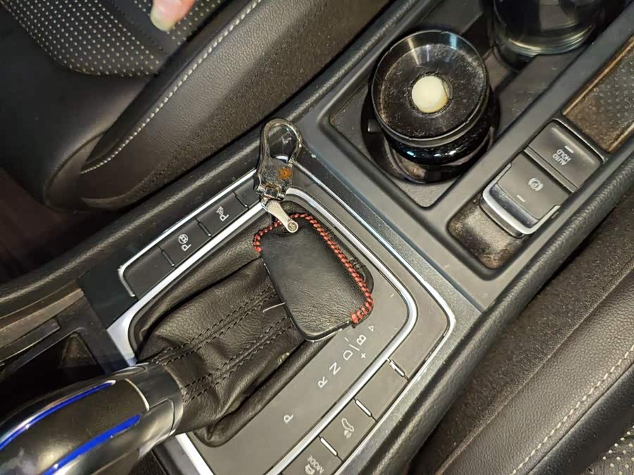 Volkswagen Golf New Energy (Imported) 2019 изображение автомобиля #10