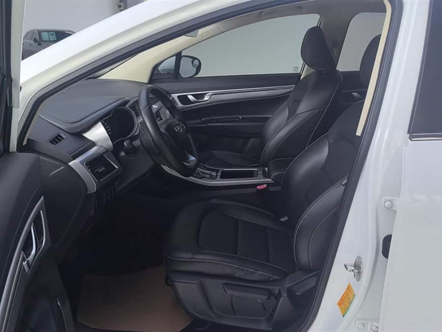 GEELY C3R 2020 car image #10