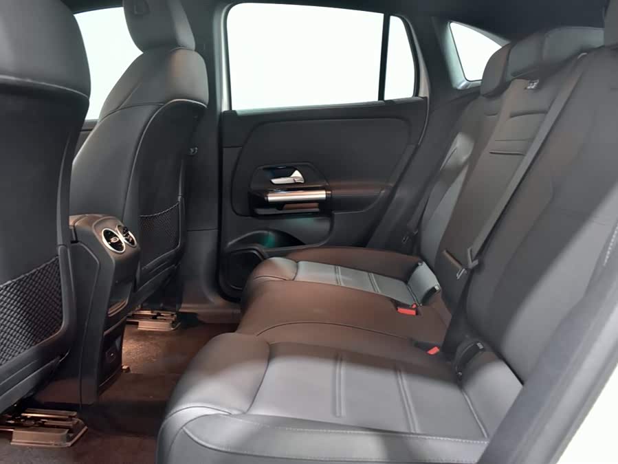 Mercedes-Benz EQA Class 2024 #10 Mercedes-Benz EQA Class 2024 immagine di auto #10