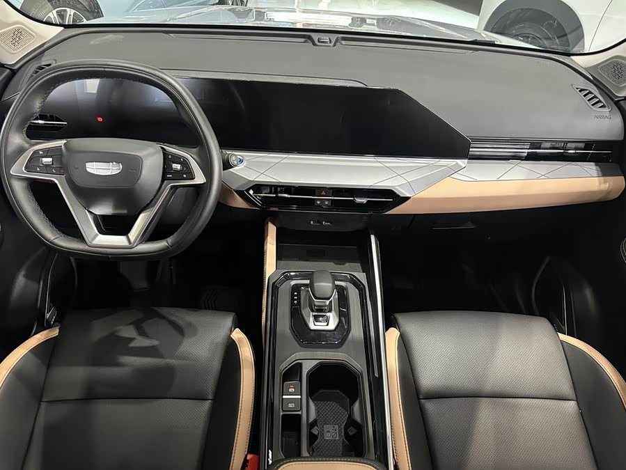 GEELY OkavangoPRO 2024 car image #10