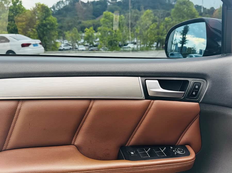 Haval H8 2018 car image #10