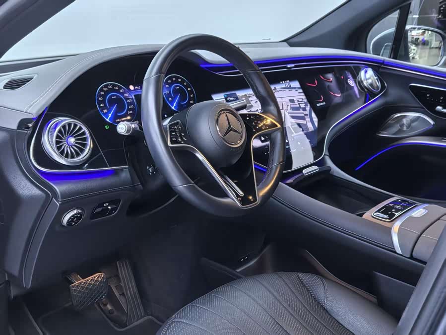 Mercedes-Benz EQS SUV 2023 #10 Mercedes-Benz EQS SUV 2023 car image #10