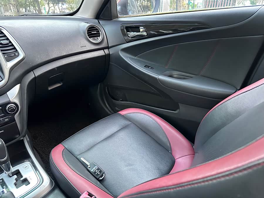 Changan Eado XT 2015 car image #10