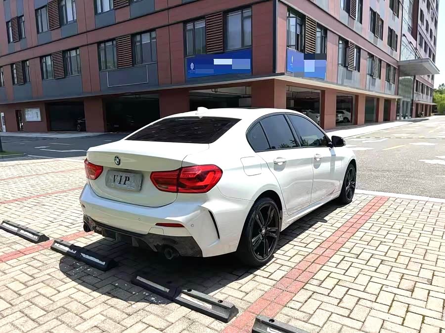 BMW 1 Series 2021 car image #10