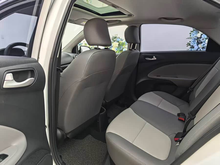 起亚 焕驰 2020 汽车图片 #10