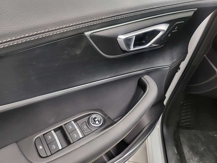 Chery Tiggo 8 imagem de carro #10