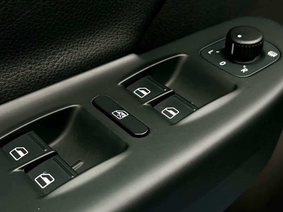 大众 Passat 2010 汽车图片 #10