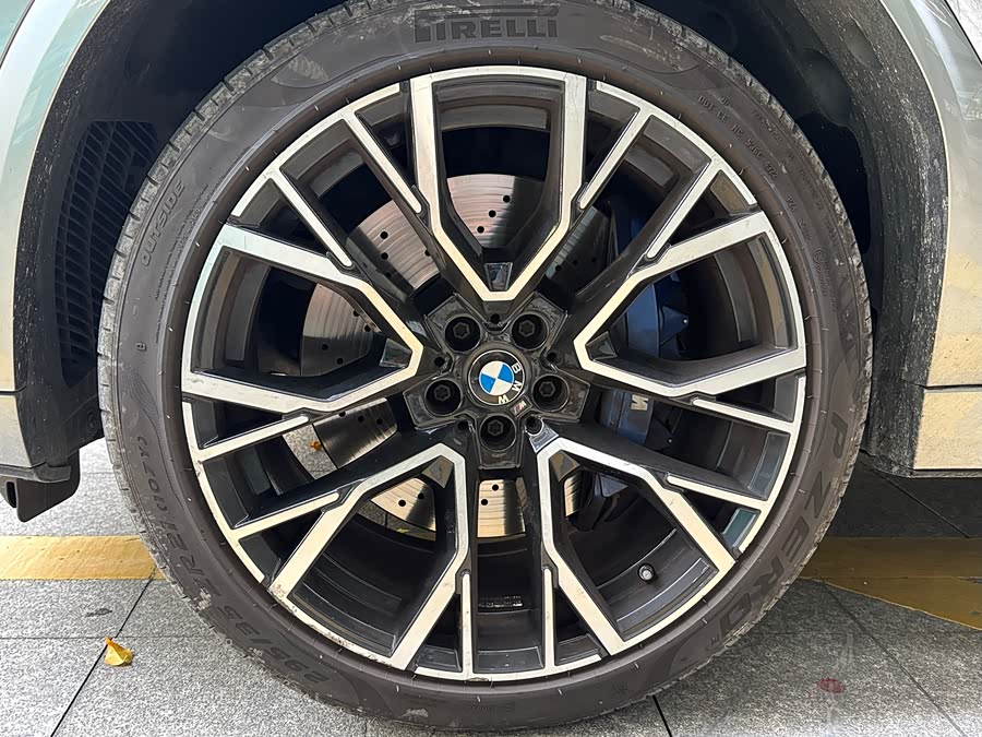 BMW X6 M 2021 #10 BMW X6 M 2021 car image #10