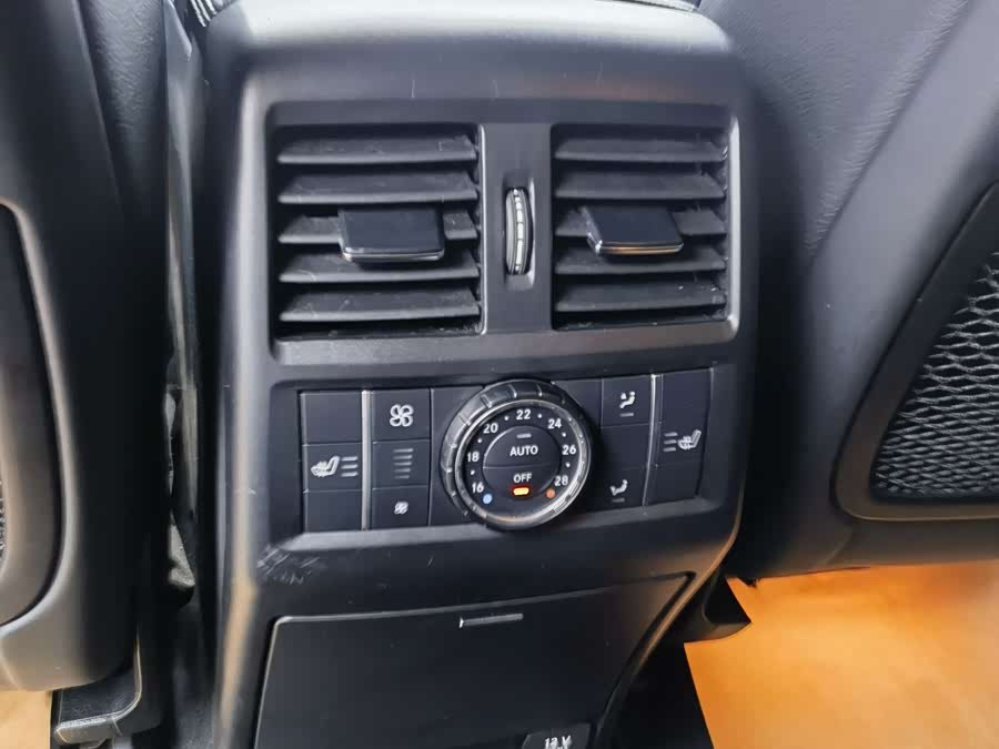 Mercedes-Benz GL AMG 2015 #10 Mercedes-Benz GL AMG 2015 изображение автомобиля #10