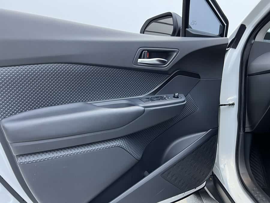 Toyota Izoa 2021 #10 Toyota Izoa 2021 immagine di auto #10