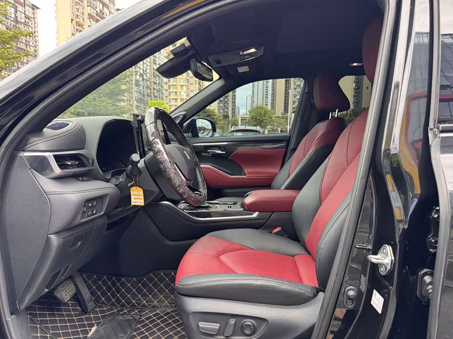 Toyota Crown Kluger 2024 car image #10