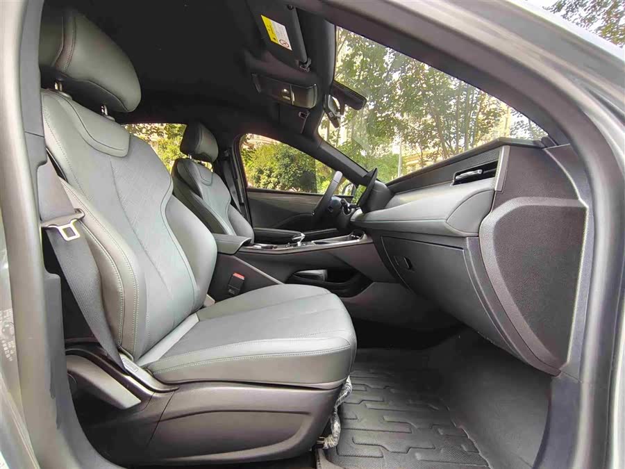 BYD Qin Plus 2025 #10 BYD Qin Plus 2025 car image #10