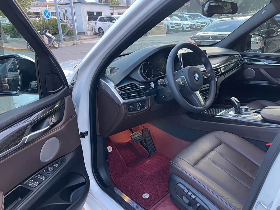 BMW X5 (Imported) 2018 immagine di auto #10