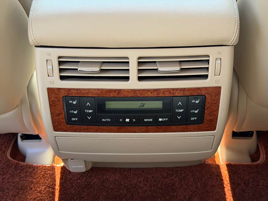 丰田 兰德酷路泽 2007 汽车图片 #10