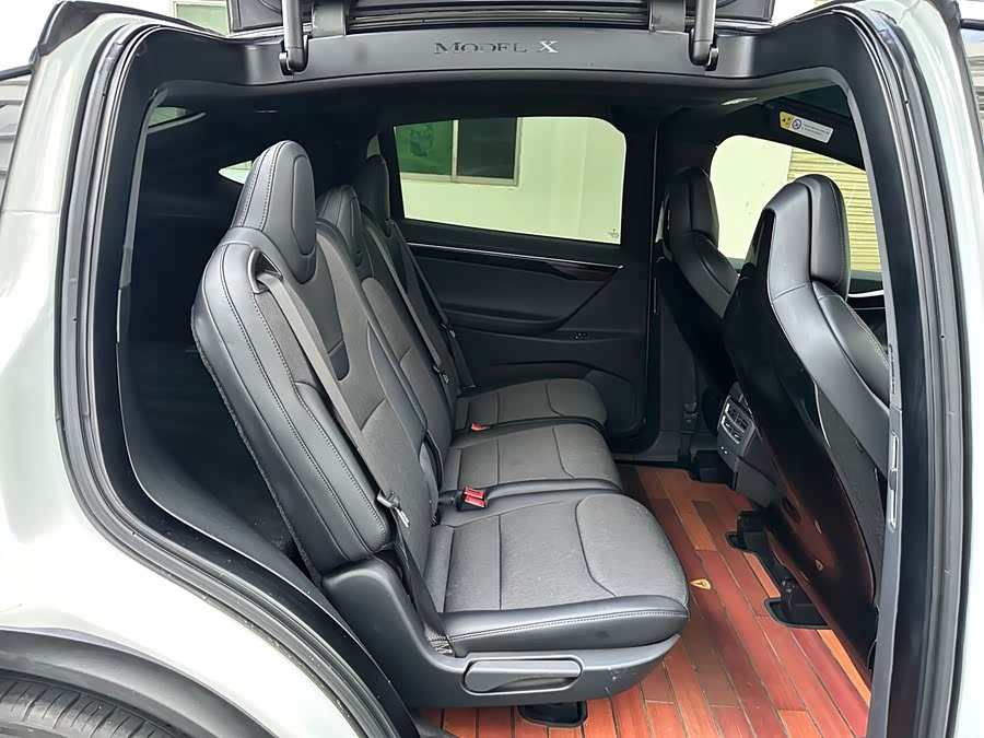 Tesla Model X 2017 #10 Tesla Model X 2017 car image #10
