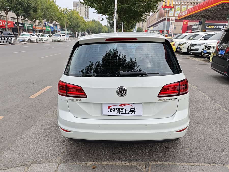 Volkswagen Golf Sportsvan 2017 #10 Volkswagen Golf Sportsvan 2017 car image #10