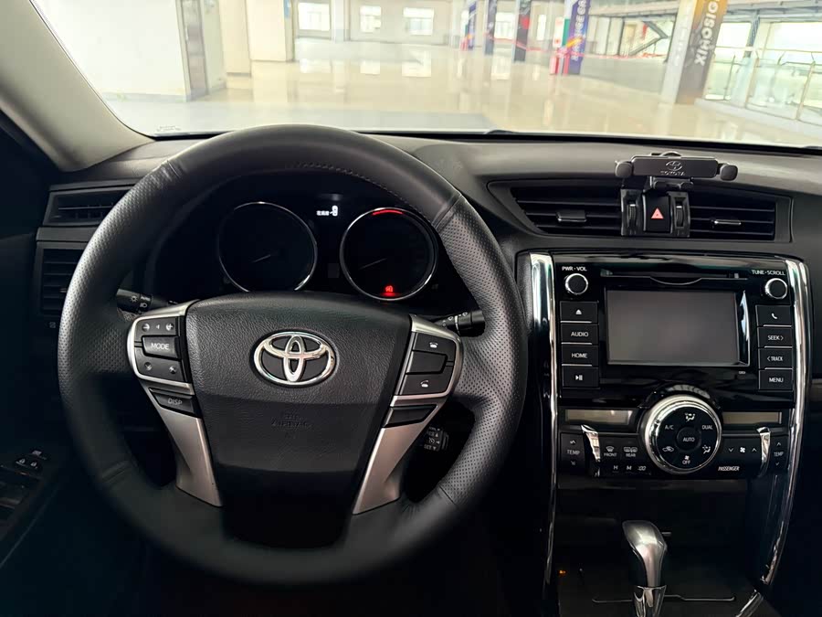 Toyota Reiz 2017 #10 Toyota Reiz 2017 immagine di auto #10