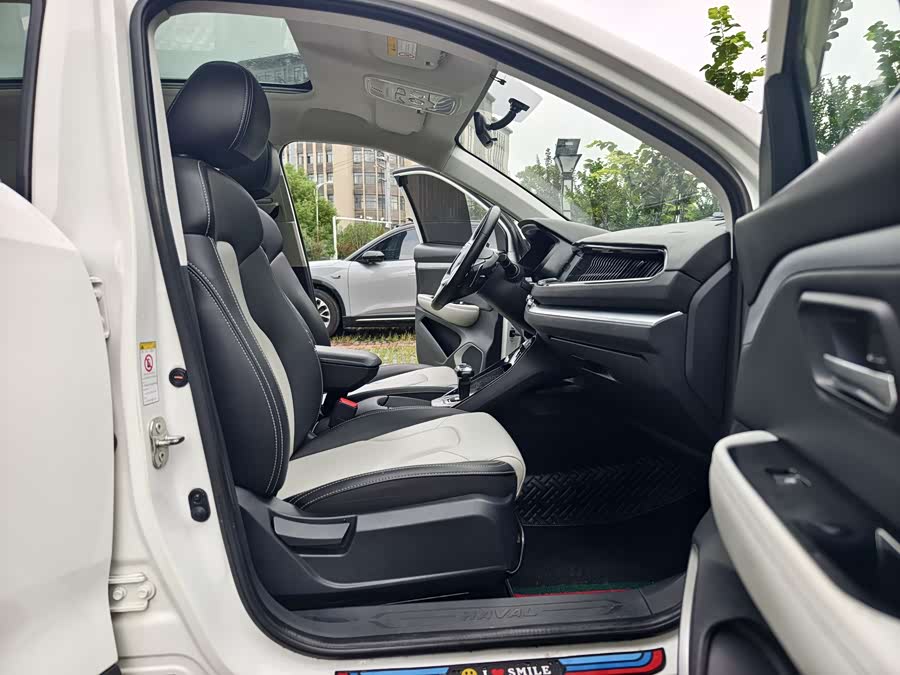 Haval H2s 2018 car image #10