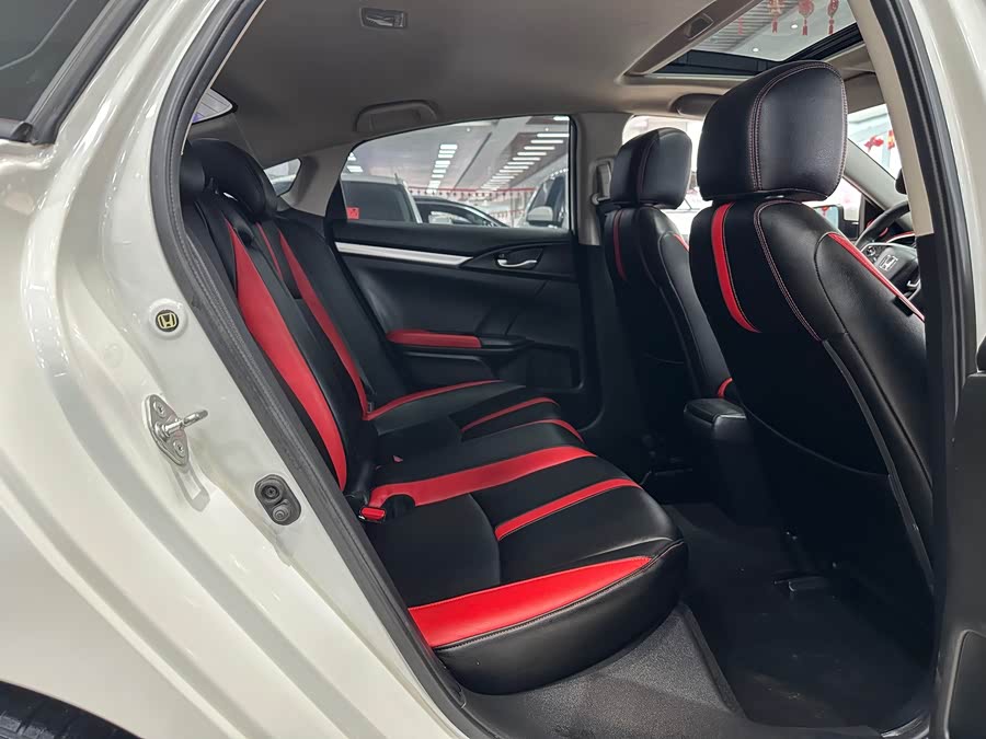 Honda Civic 2021 car image #10