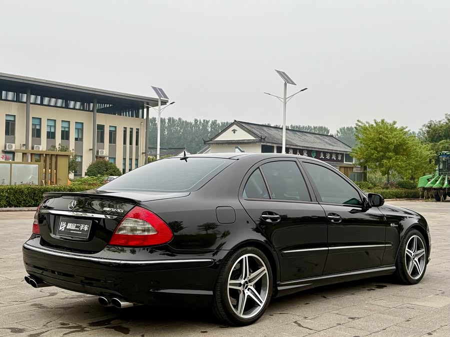 Mercedes-Benz E AMG 2008 immagine di auto #10