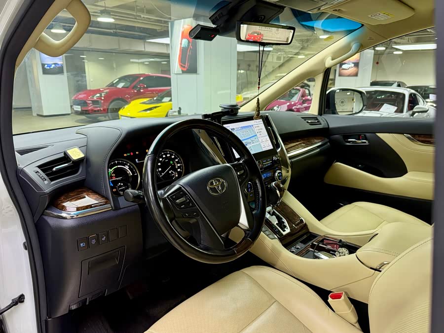 Toyota Alphard 2020 #10 Toyota Alphard 2020 car image #10