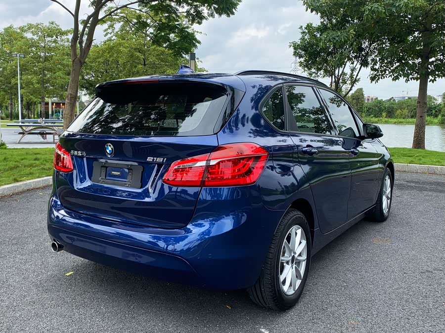 BMW 2 Series Tourer 2016 car image #10