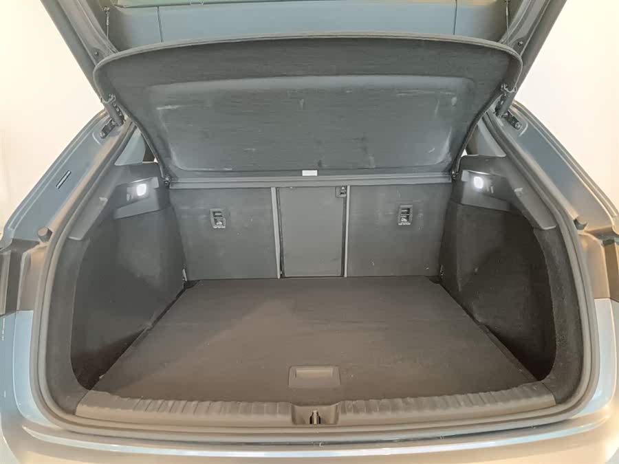 Audi Q4 e-tron 2024 immagine di auto #10