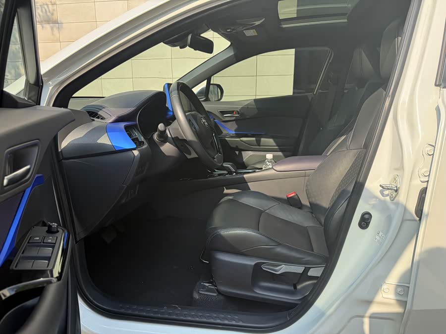 Toyota Izoa E 2022 #10 Toyota Izoa E 2022 imagen de coche #10