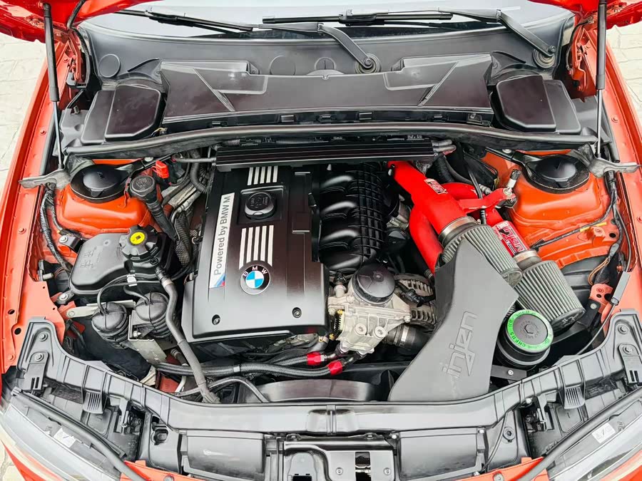 BMW 1 Series M 2012 car image #10