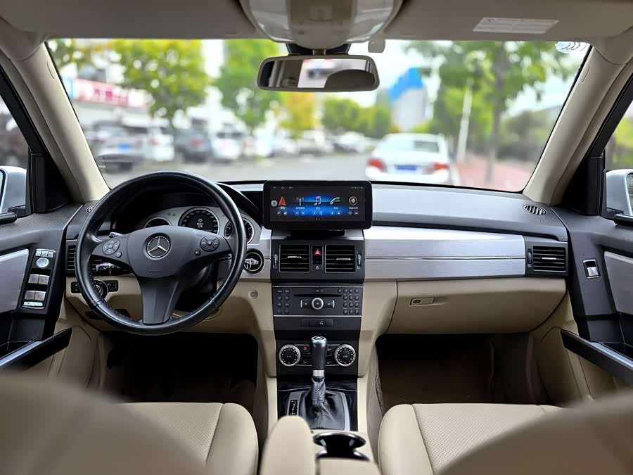 Mercedes-Benz GLK Class (Imported) 2010 #10 Mercedes-Benz GLK Class (Imported) 2010 car image #10