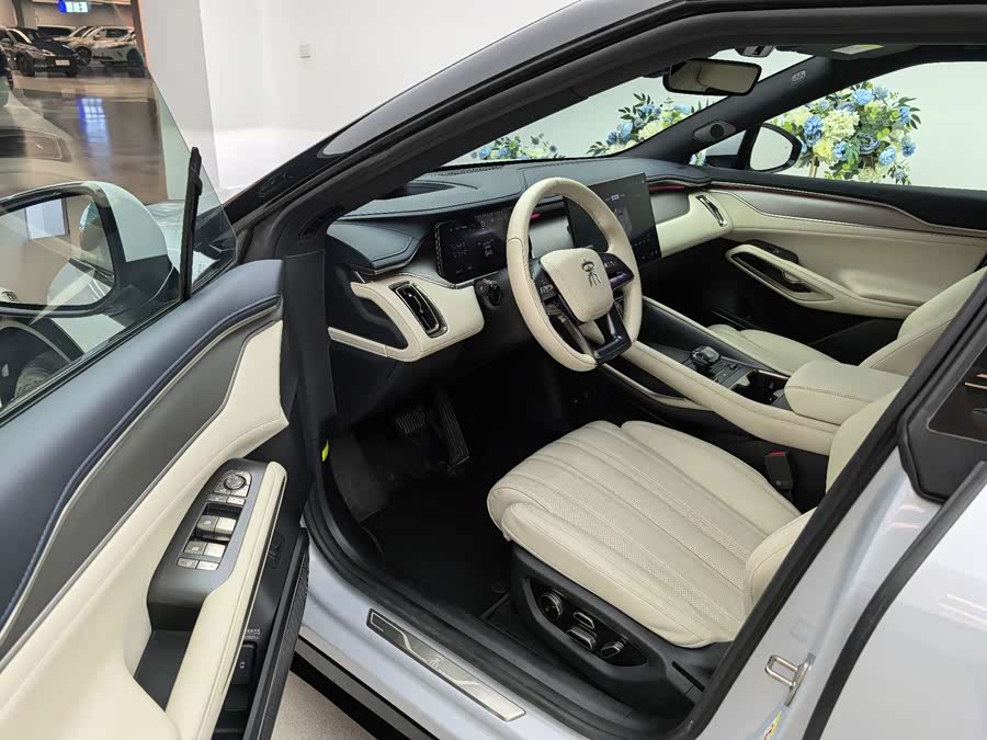 BYD SongL EV 2023 car image #10