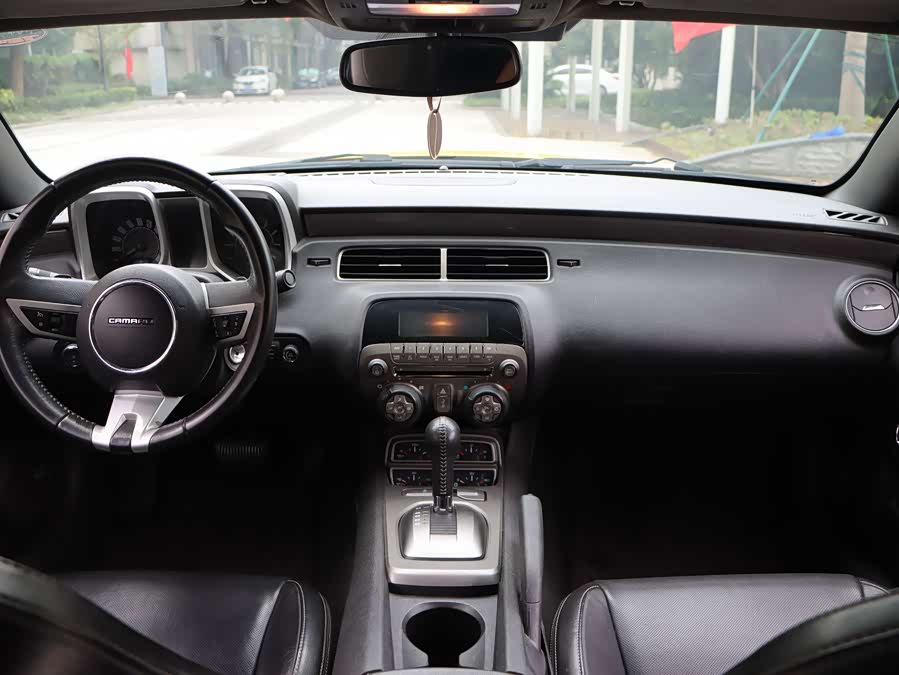 Chevrolet Camaro 2011 image de voiture #10