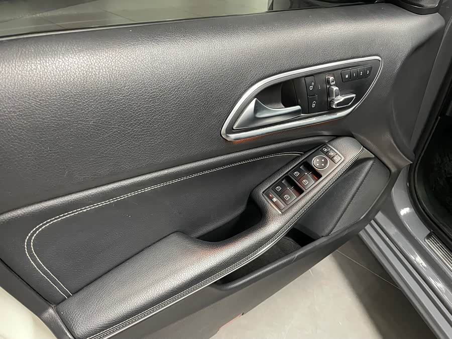 Mercedes-Benz A Class (Imported) 2016 #10 Mercedes-Benz A Class (Imported) 2016 car image #10