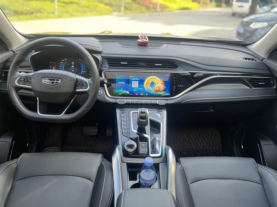 GEELY Boyue 2021 car image #10