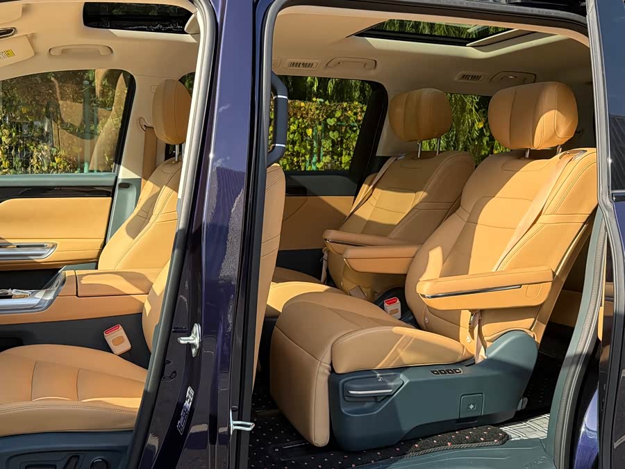 GAC Trumpchi E8 New Energy 2024 imagem de carro #10