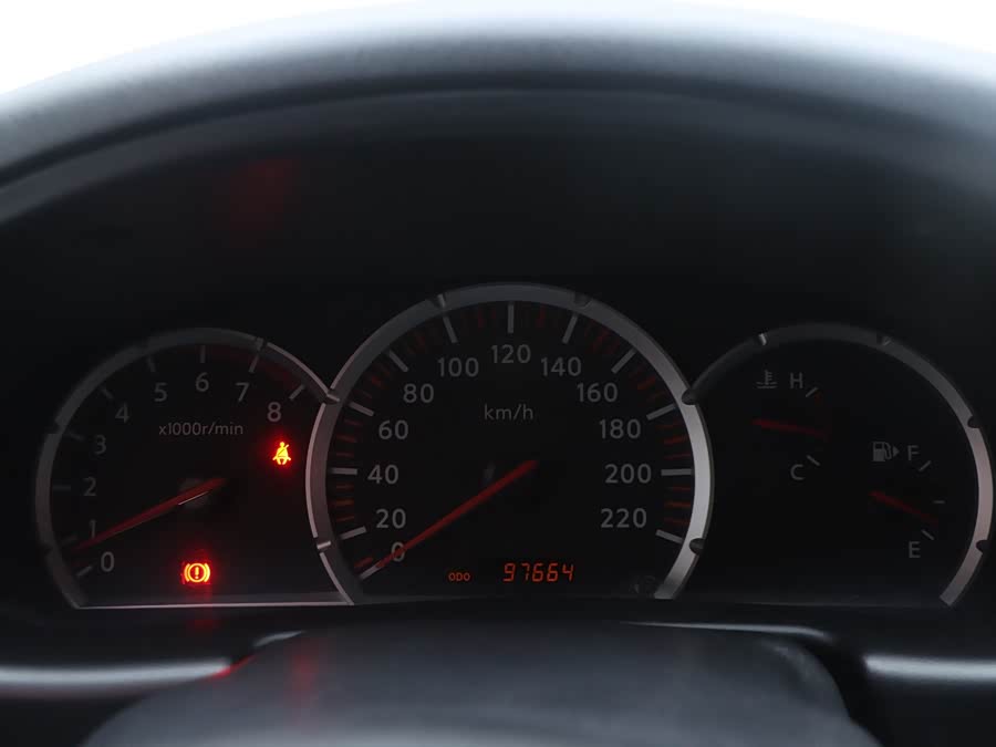 日产 日产帕拉丁 2016 汽车图片 #10