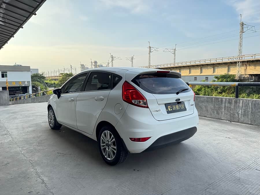 福特 嘉年华 2014 汽车图片 #10