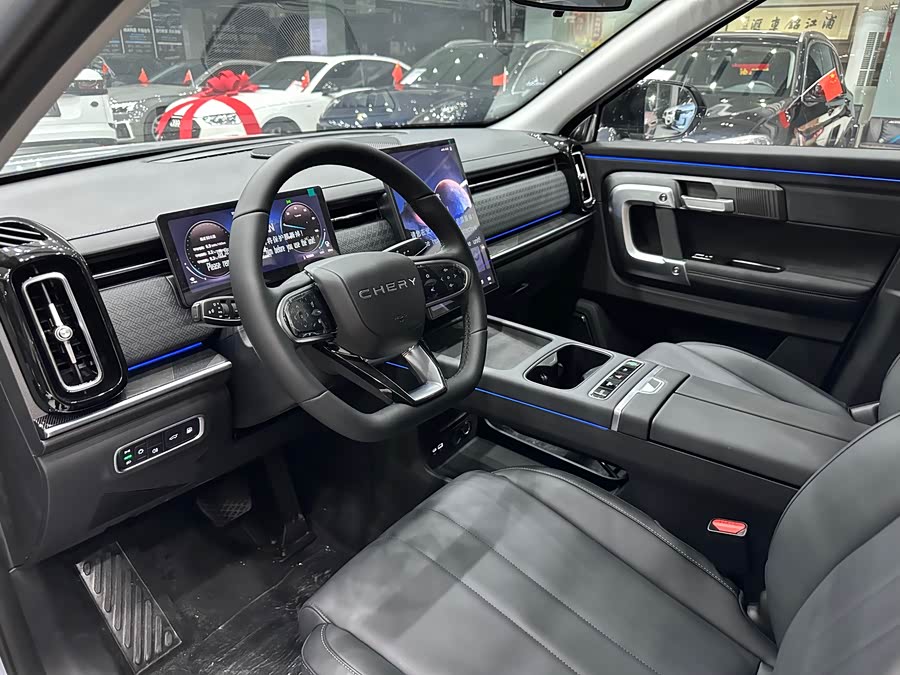 Chery Exploration 06 C-DM 2025 #10 Chery Exploration 06 C-DM 2025 car image #10