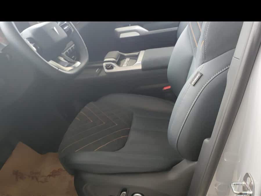 Deepal G318 2024 car image #10