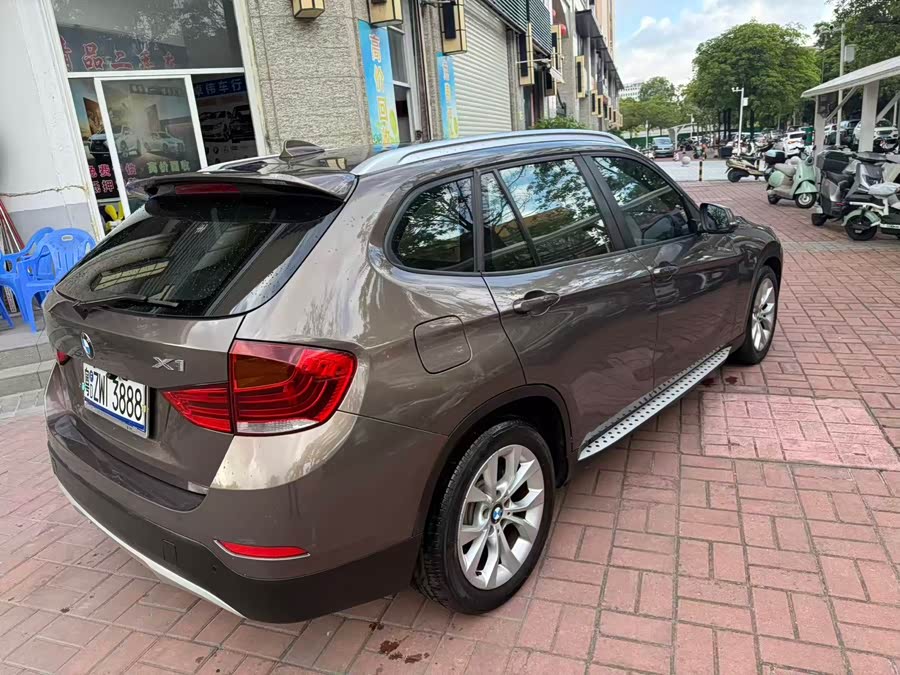 BMW X1 (Imported) 2013 car image #10