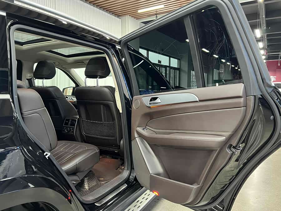 Mercedes-Benz GLS Class 2016 #10 Mercedes-Benz GLS Class 2016 car image #10